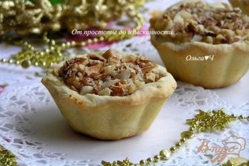 фото рецепта Корзиночки с творожной начинкой и орехами