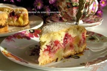фото рецепта Постная шарлотка с малиной и яблоками