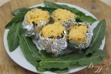 фото рецепта Картофель с колбасно - грибной начинкой под сыром