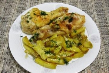 фото рецепта Куриные окорочка с картофелем в духовке