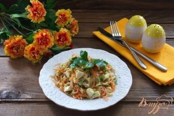 фото рецепта Салат без мяса с перцем и сыром