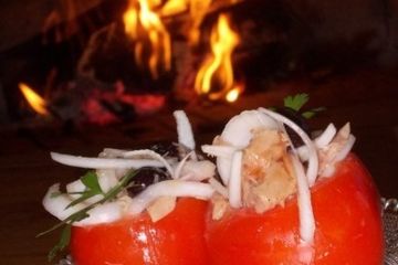 фото рецепта Помидоры фаршированные тунцом и оливками