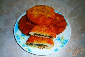 фото рецепта Куриные котлеты с грибами