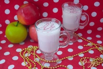 фото рецепта Банановый коктейль с вишневым сиропом