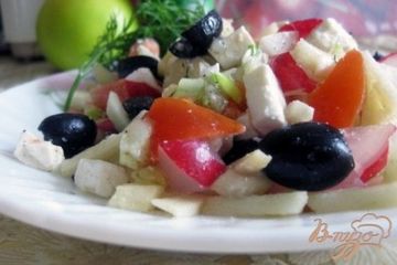 фото рецепта Овощной салат с сыром фета и шампиньонами