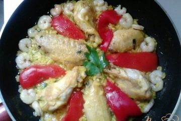 фото рецепта Паэлья с курицей и креветками