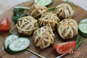 фото рецепта Клубочки с мясной начинкой в тесте
