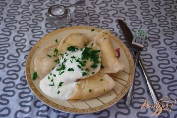 фото рецепта Вареники с соленым творогом и зеленью