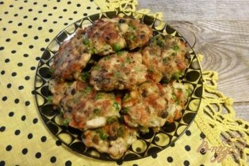 фото рецепта Куриные котлеты с овощами
