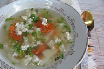 фото рецепта Суп с яйцом и брынзой