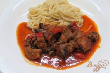 фото рецепта Свинина с перцем и грибами