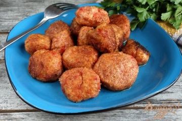 фото рецепта Куриные крокеты с творогом и свеклой
