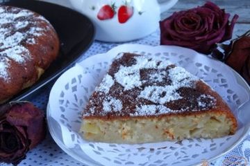 фото рецепта Сухарник с яблоками в мультиварке