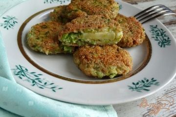 фото рецепта Рисово-гороховые котлеты с сыром