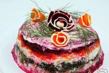 фото рецепта Салат из свеклы и морской капусты