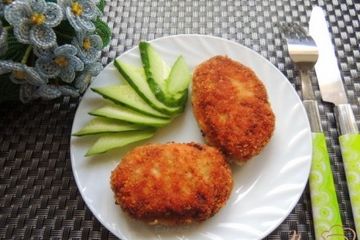 фото рецепта Куриные котлеты с грибами и овсянкой