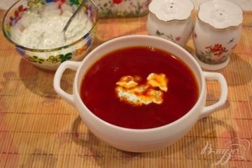 фото рецепта Вкусный борщ со сметанной заправкой