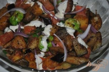 фото рецепта Теплый салат с картофелем и овощами