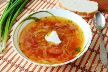 фото рецепта Щи  со свежей капустой и копченой колбасой