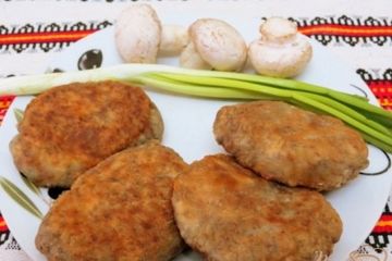 фото рецепта Котлеты из шампиньонов и голеней