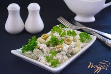 фото рецепта Салат с ананасами  Елена