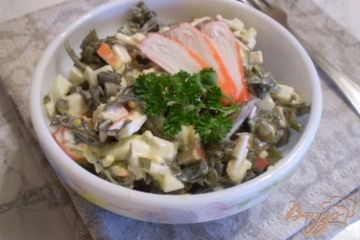 фото рецепта Салат с крабовыми палочками из капусты морской