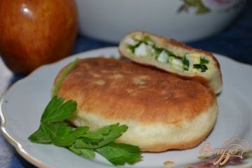 фото рецепта Жаренные пирожки с яйцом и луком