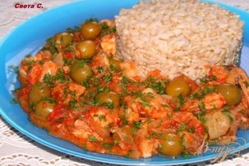 фото рецепта Рыба с овощами и оливками с рисом на гарнир