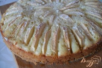 фото рецепта Пирог с творогом, яблоками и цукатами