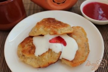 фото рецепта Оладьи с яблоком и орехами