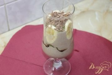фото рецепта Шоколадно - творожный десерт с фруктами