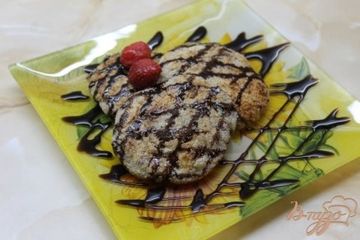 фото рецепта Сырники с манной крупой и клубникой