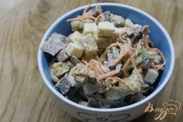 фото рецепта Салат с фасолью и копченым утиным окорочком