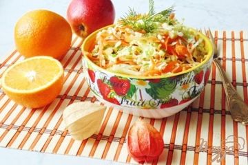 фото рецепта Салат из пекинской капусты с апельсиновой заливкой