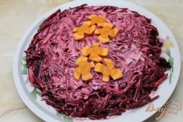 фото рецепта Салат свиная печень под шубкой