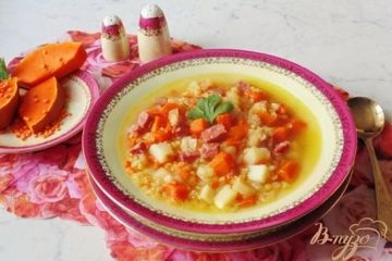 фото рецепта Суп с тыквой и красной чечевицей