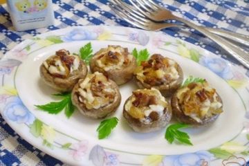 фото рецепта Грибы запеченные с луком и сыром