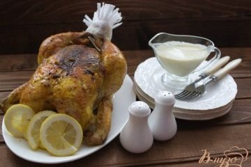 фото рецепта Курица запеченая с луковым сливочным соусом