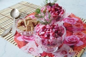 фото рецепта Винегрет с сельдью и зелёным луком.