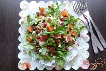 фото рецепта Салат из курицы с грейпфрутом