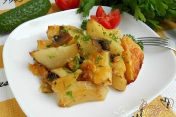 фото рецепта Картофель по-французски с грибами и яблоками