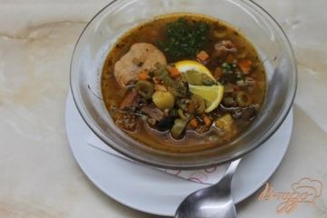 фото рецепта Солянка с копченой грудкой утки