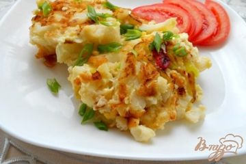 фото рецепта Цветная капуста с яйцами на сковороде