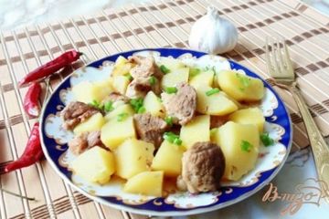 фото рецепта Жаркое из свинины с картофелем