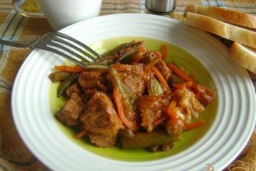 фото рецепта Говядина, тушеная со стручковой фасолью