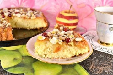фото рецепта Сметанный пирог с яблоками