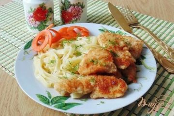 фото рецепта Филе куриной грудки в яйцах и сухарях