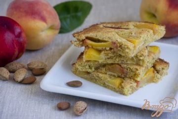 фото рецепта Пирог с нектарином и персиком
