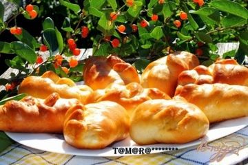 фото рецепта Плетеные пирожки с зеленым луком и яйцом
