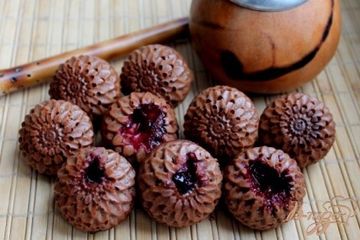 фото рецепта Шоколадные маффины с вишней